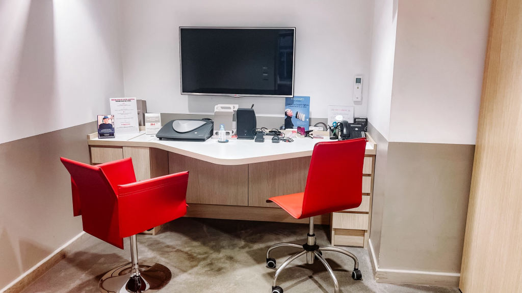 Magasin audioprothesiste 178 rue Nationale 69400 VILLEFRANCHE-SUR-SAÔNE intérieur