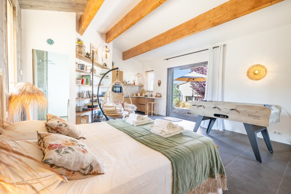 Photographs of Villa Caseneuve villa in Provence - Image 29 of 42