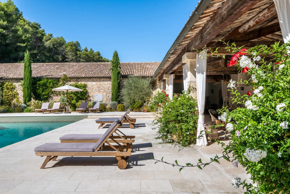 Photographs of Mas de Lacoste villa in Provence - Image 26 of 64