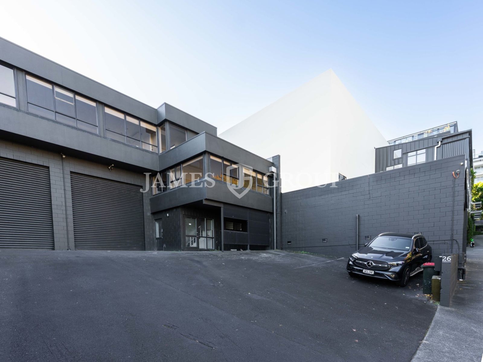 City Fringe Warehouse/office Combo