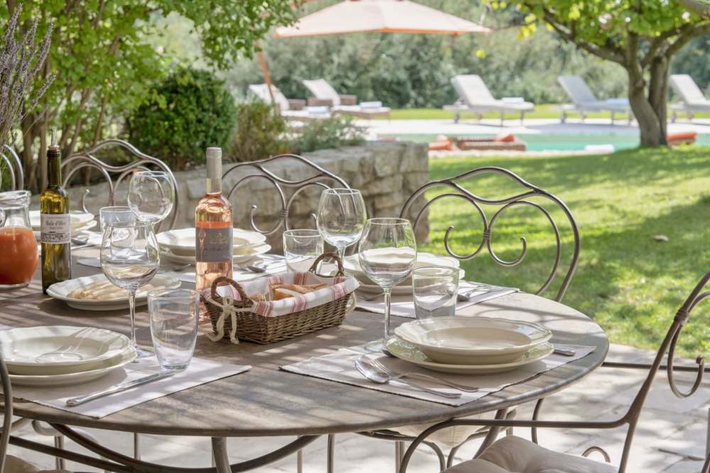 Photographs of Mas de la Quietude villa in Provence - Image 43 of 48