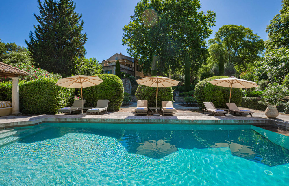 Photographs of Mas du Calanquet villa in Provence - Image 2 of 44