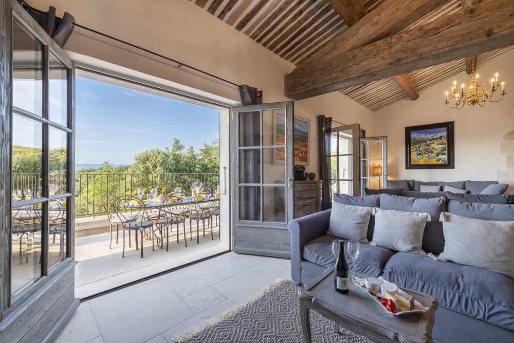 Photographs of Mas du Ciel villa in Provence - Image 10 of 44