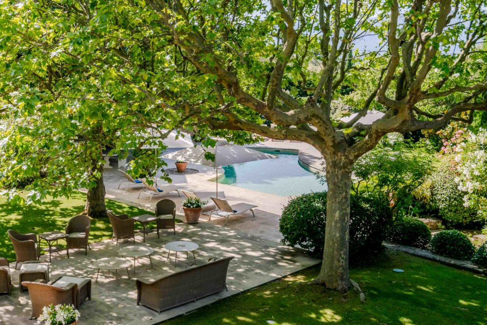 Photographs of Mas des Papillons villa in Provence - Image 29 of 45