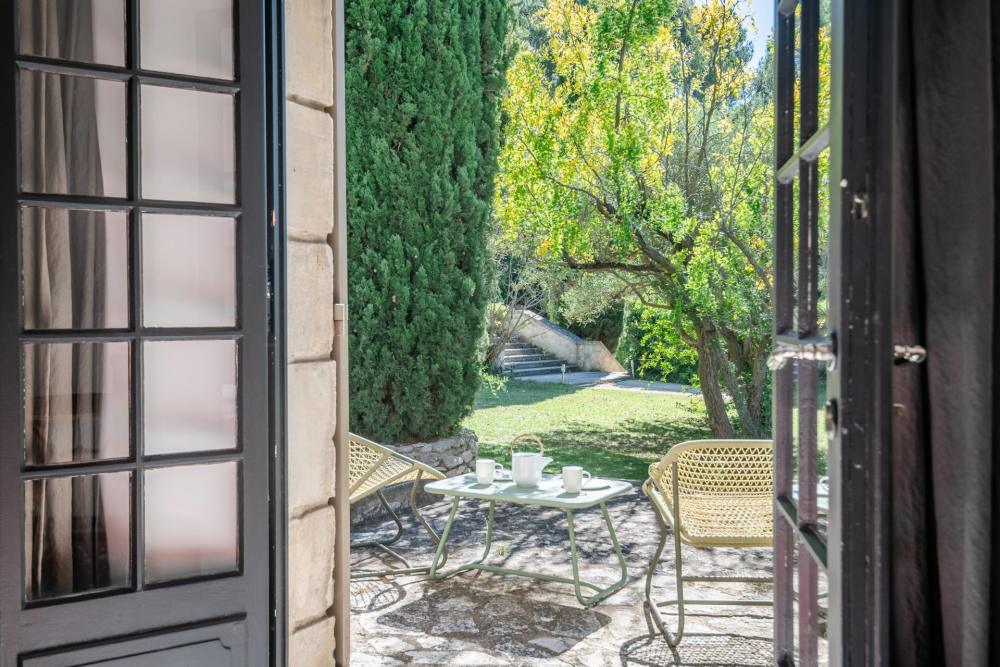 Photographs of Mas du Lac villa in Provence - Image 44 of 56