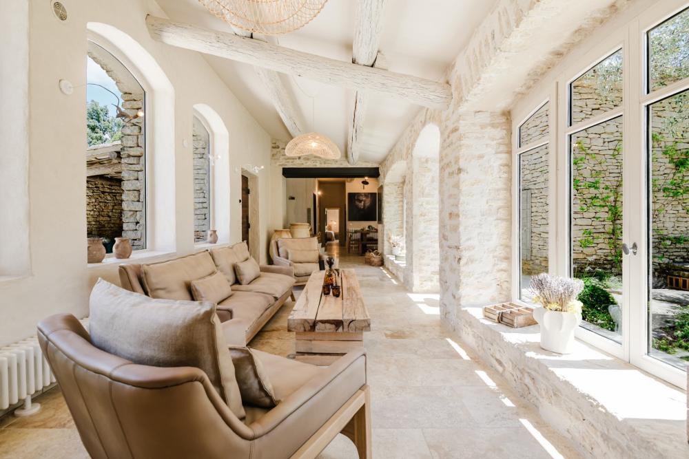 Photographs of Le Hameau de Sénanque villa in Provence - Image 14 of 60
