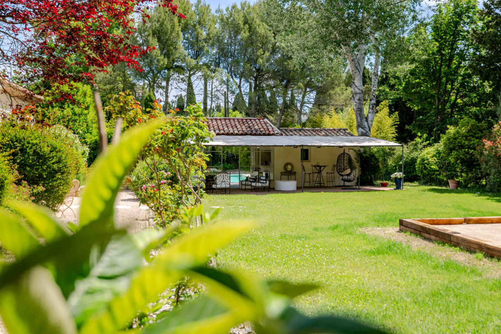 Photographs of Mas du Grelot villa in Provence - Image 17 of 39