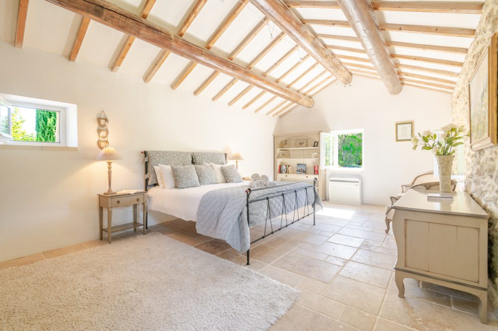 Photographs of Mas d’Oppede villa in Provence - Image 17 of 36