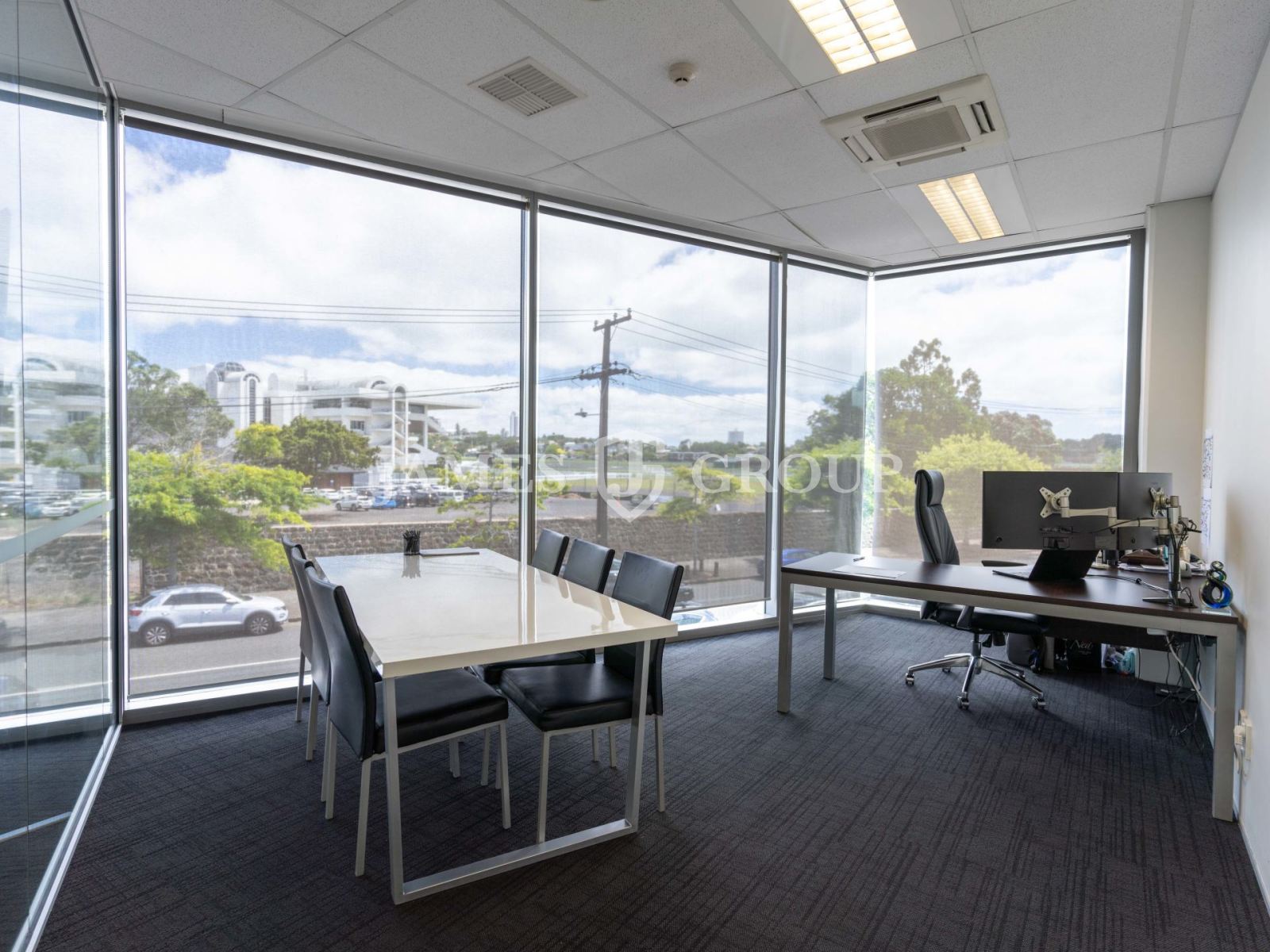 230m² Office With Parking In Central Ellerslie