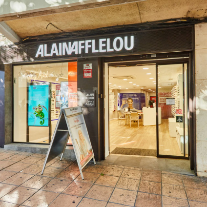 Tienda Óptico Calle de Sobrarbe, 15 50015 Zaragoza