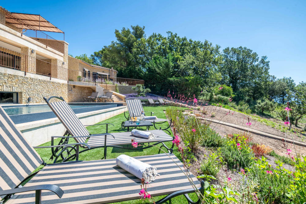 Photographs of Mas La Vue Royale villa in Provence - Image 5 of 45