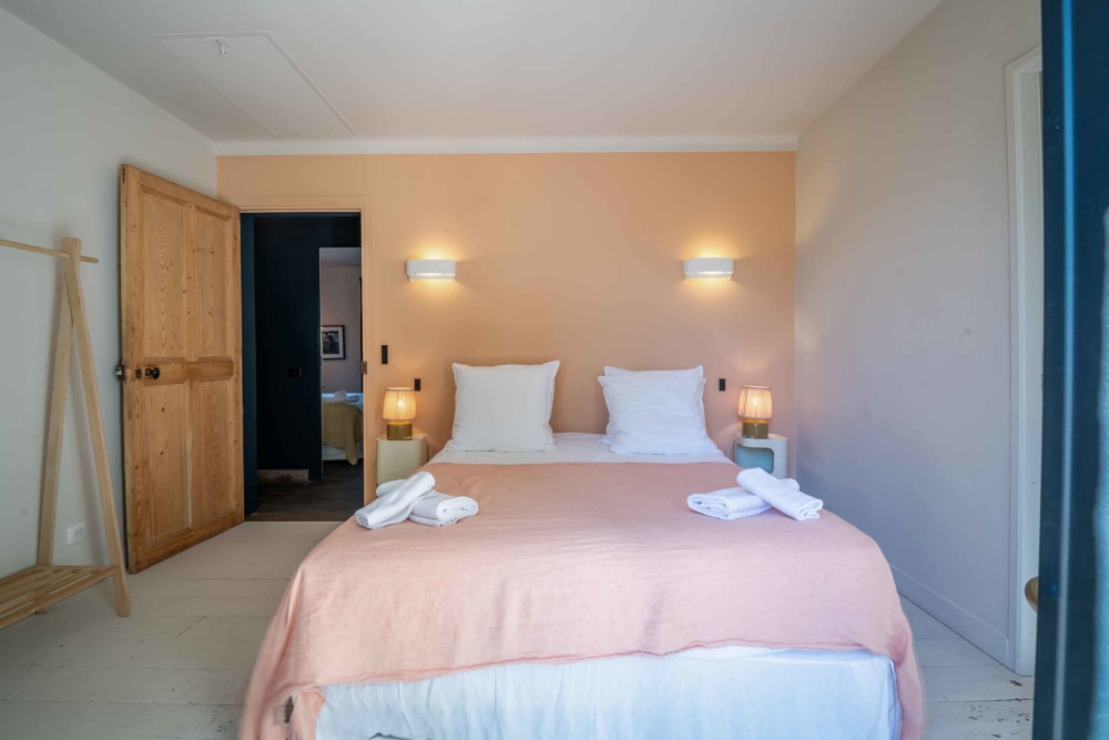 Photographs of Mas du Lac villa in Provence - Image 26 of 56