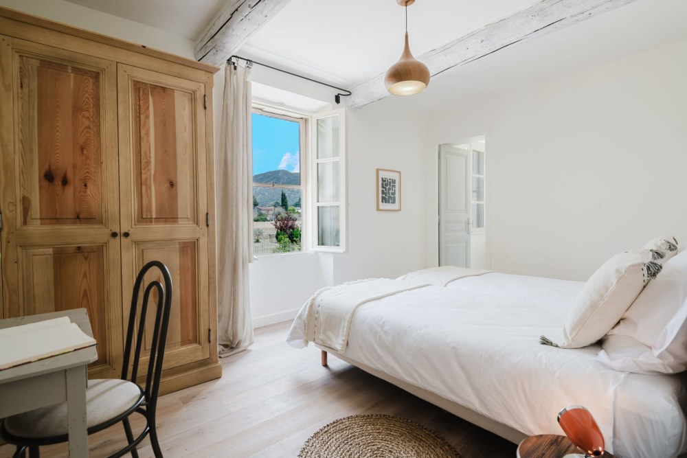 Photographs of Mas de l’Ebéniste villa in Provence - Image 26 of 49