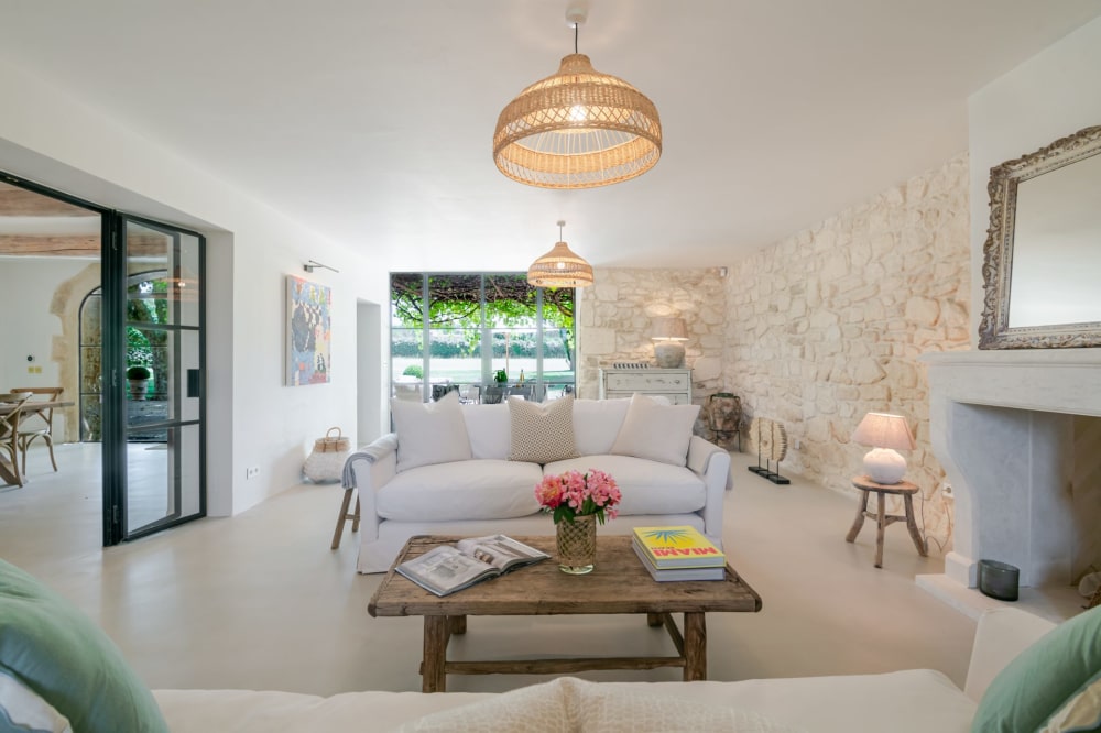 Photographs of Petit Mas des Splendeurs villa in Provence - Image 16 of 46