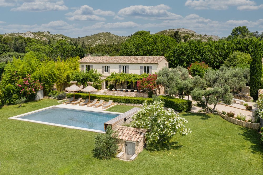 Photographs of Mas du Zephyr villa in Provence - Image 8 of 31