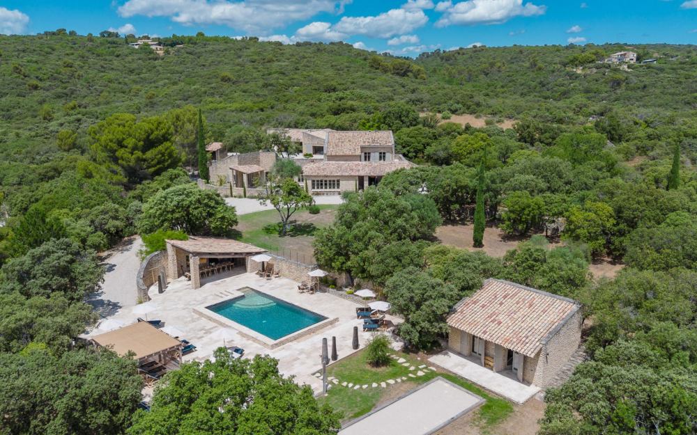 Photographs of Le Hameau de Sénanque villa in Provence - Image 1 of 60