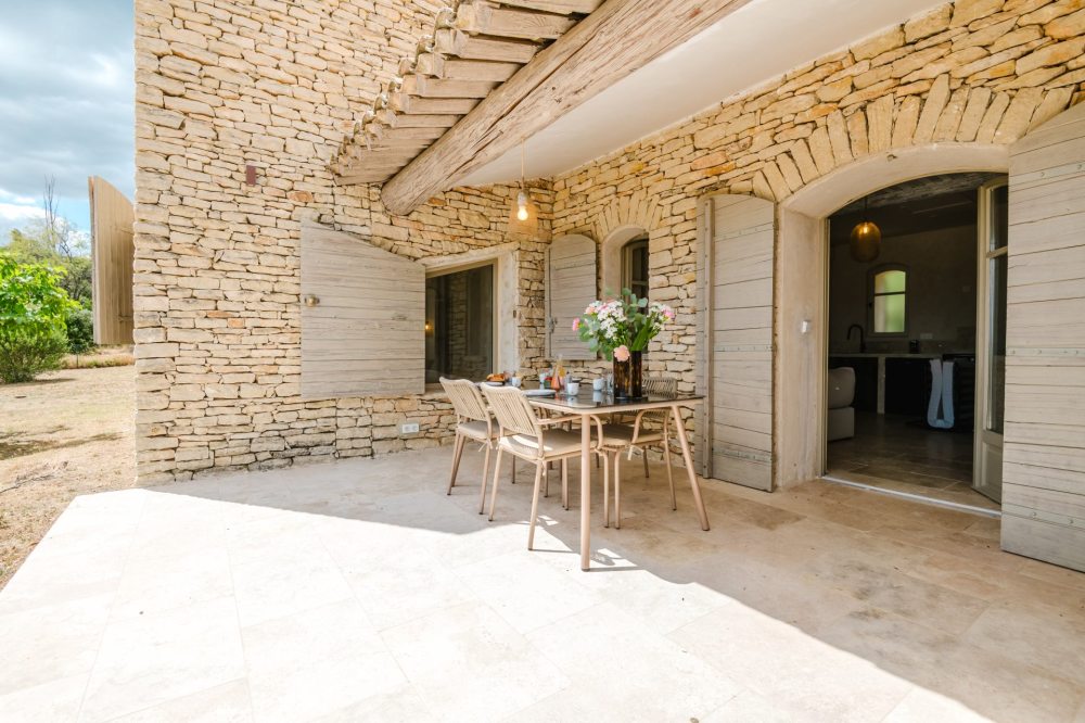 Photographs of Le Hameau de Sénanque villa in Provence - Image 47 of 60