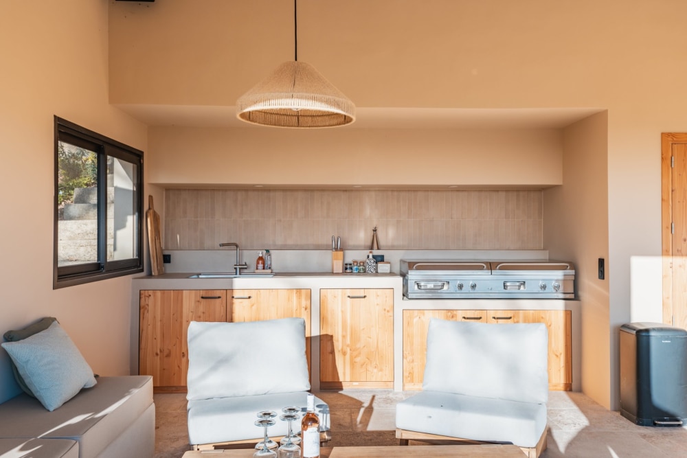 Photographs of A l’ombre des Chênes villa in Provence - Image 32 of 35