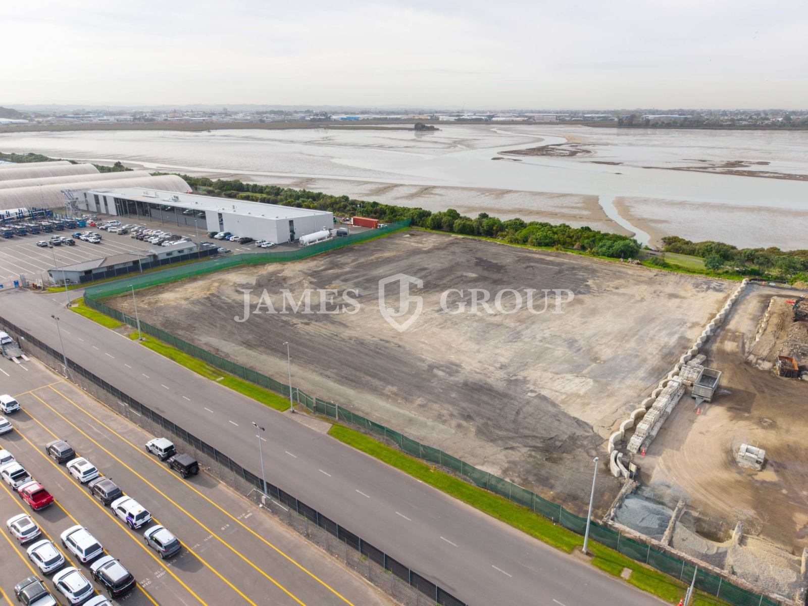 Heavy Industry Yard With Power & Water