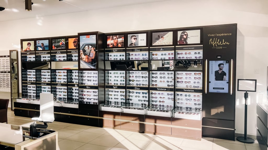 Magasin Opticien avenue du 8 mai 1945 73300 SAINT-JEAN-DE-MAURIENNE intérieur