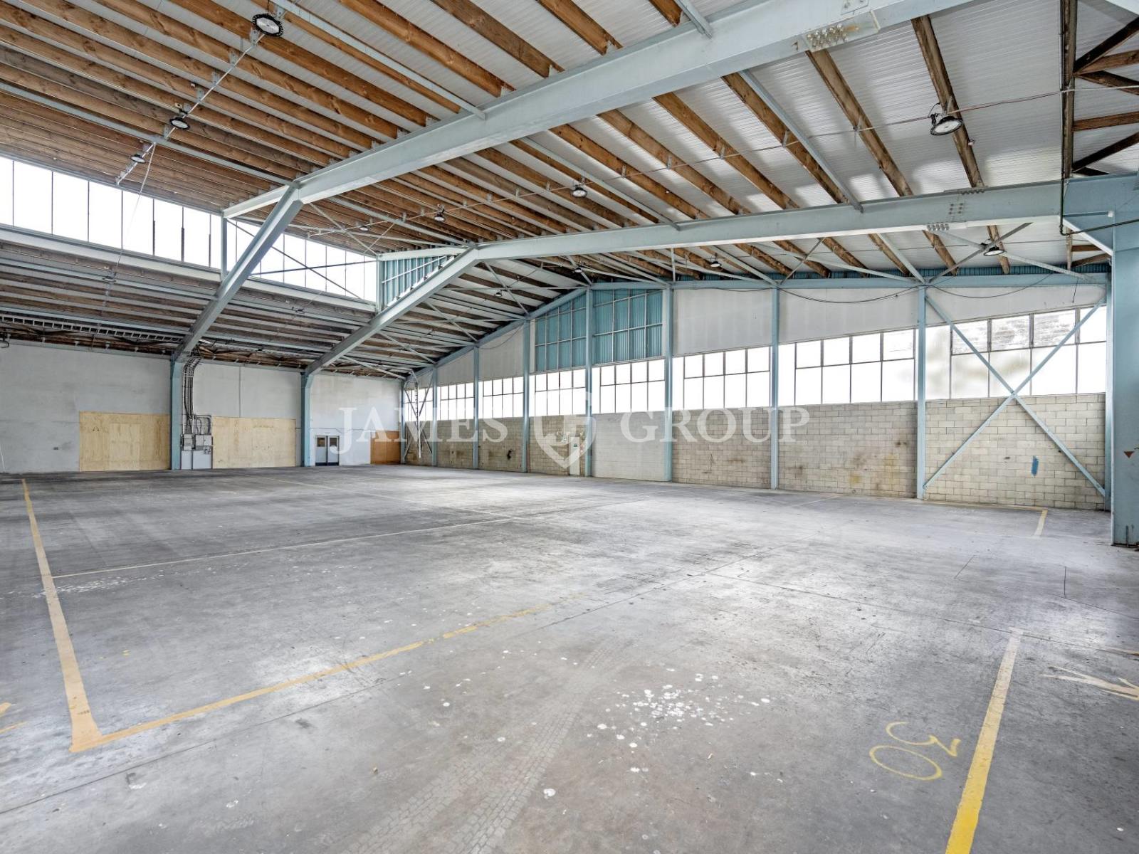 $165p/sqm With Dual Road Access