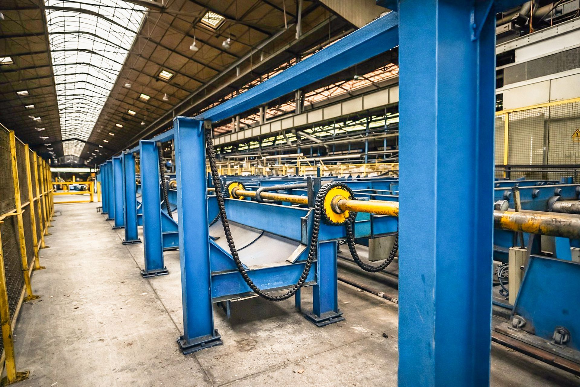 Heat Treatment Line with Cutting Saw at the end for Sampling-ITG Indultionsanslagen - Image 3