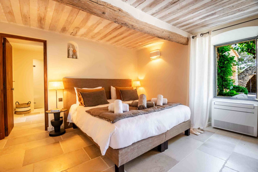 Photographs of Mas des Princes villa in Provence - Image 14 of 49
