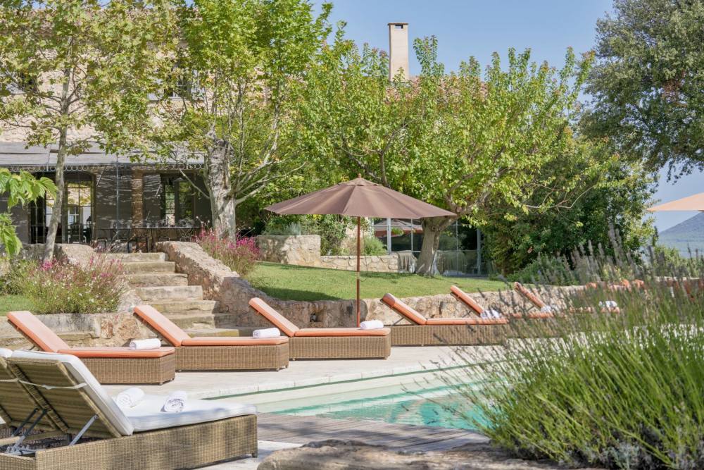 Photographs of Mas de la Quietude villa in Provence - Image 31 of 48