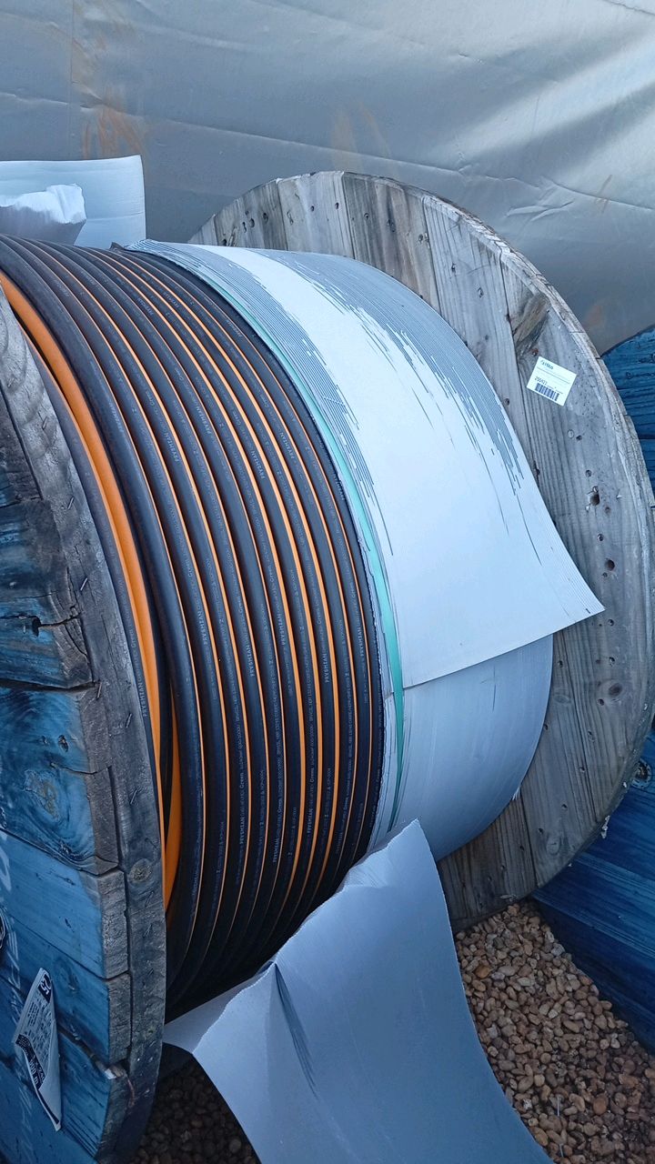Prysmian Afumex Green Flexible Cable 1KV 1x1c 240mm² 900m
