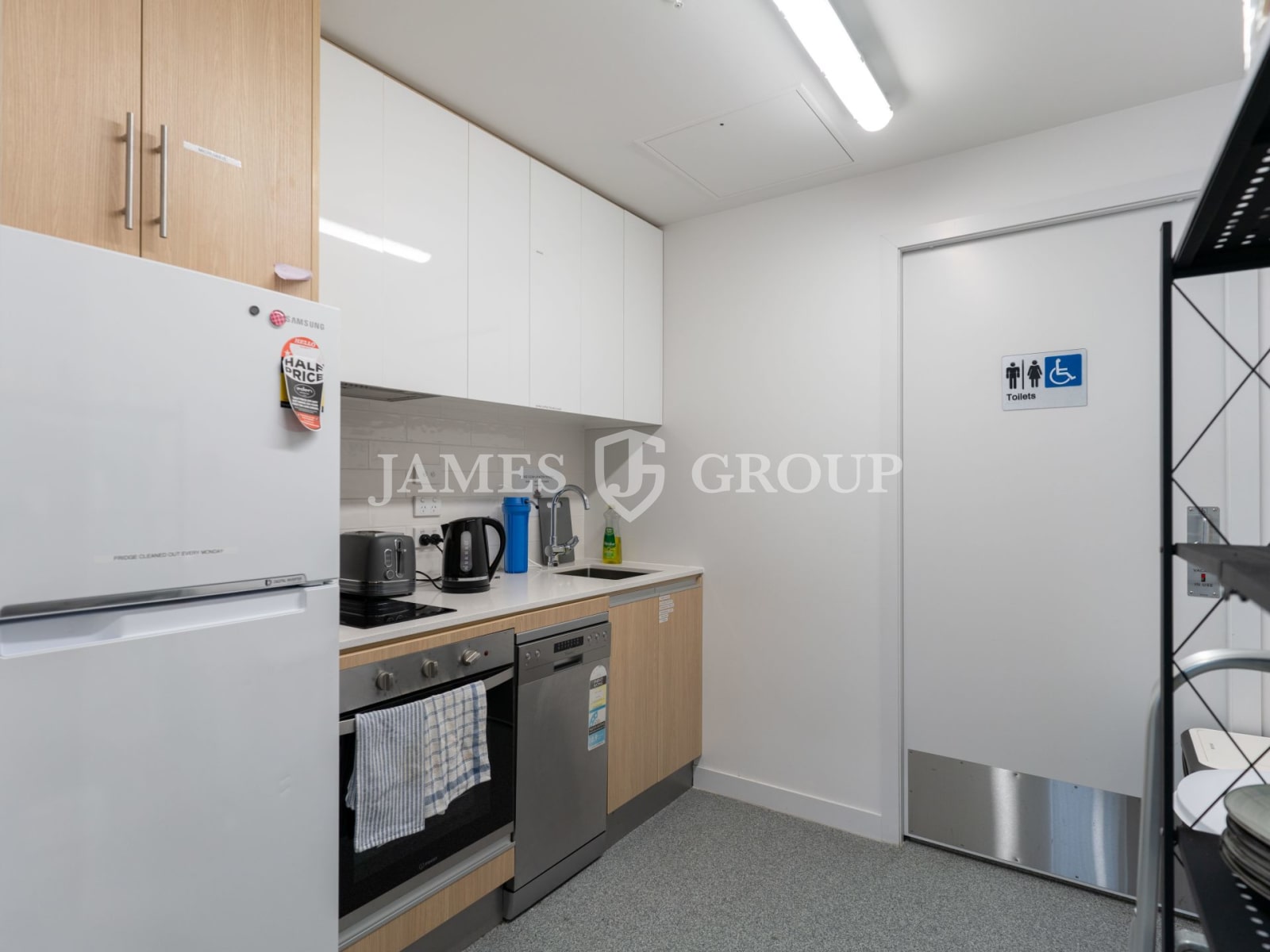 Rare High-quality Turnkey Clinic Opportunity