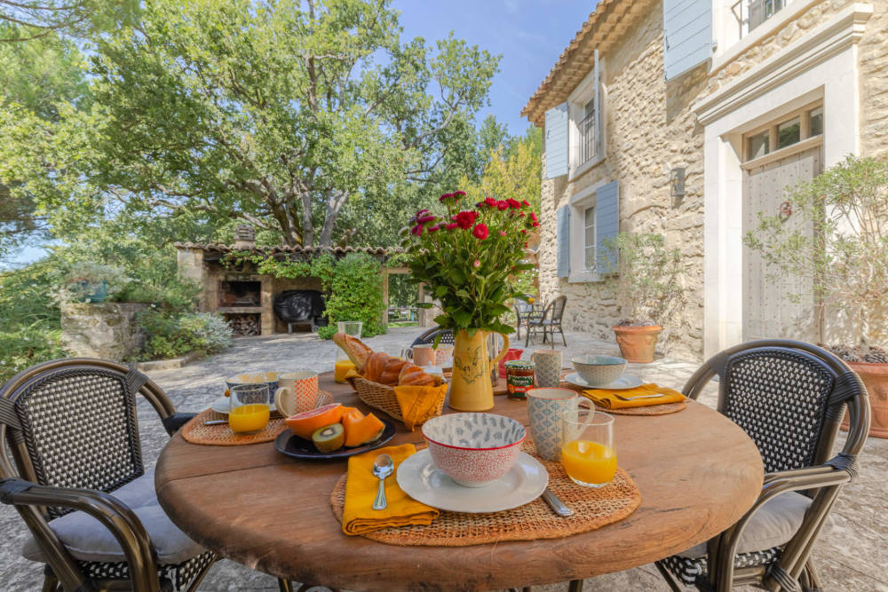 Photographs of Mas de l’Ermitage villa in Provence - Image 14 of 39