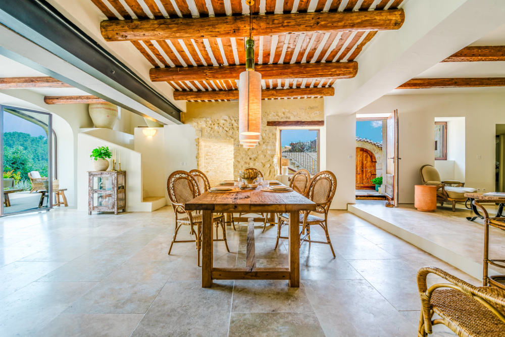 Photographs of Mas des Secrets villa in Provence - Image 11 of 47