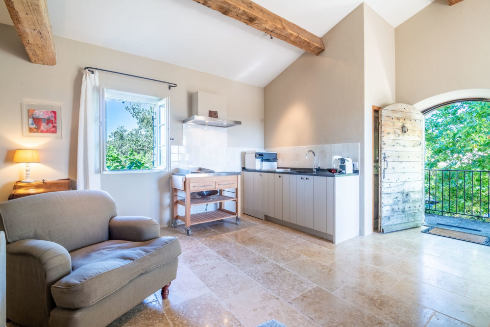 Photographs of Mas des Murets villa in Provence - Image 32 of 48