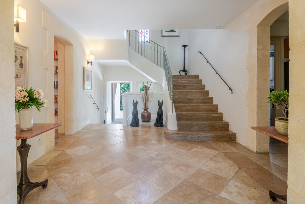 Photographs of Mas de Roubine villa in Provence - Image 34 of 45