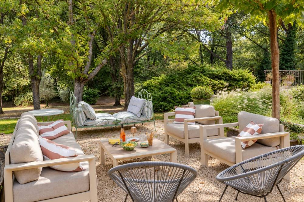 Photographs of Mas de l’Ermitage villa in Provence - Image 38 of 39