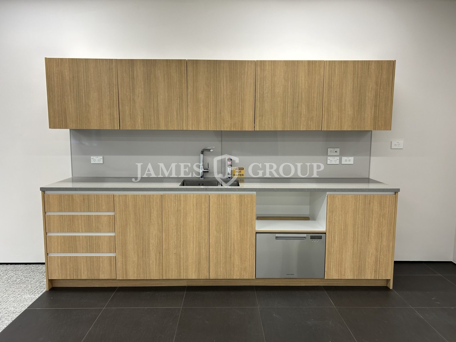 Fully Fitted Office – Shortland Street