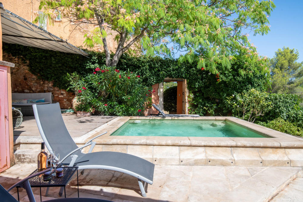 Photographs of Villa la Feniere villa in Provence - Image 16 of 28