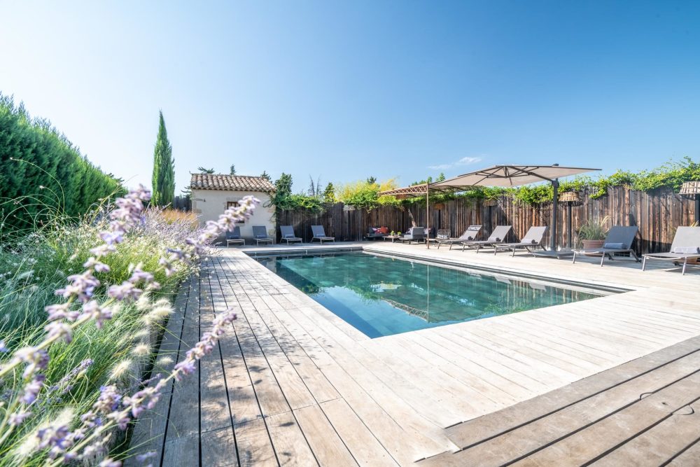 Photographs of Mas du Menuisier villa in Provence - Image 3 of 45