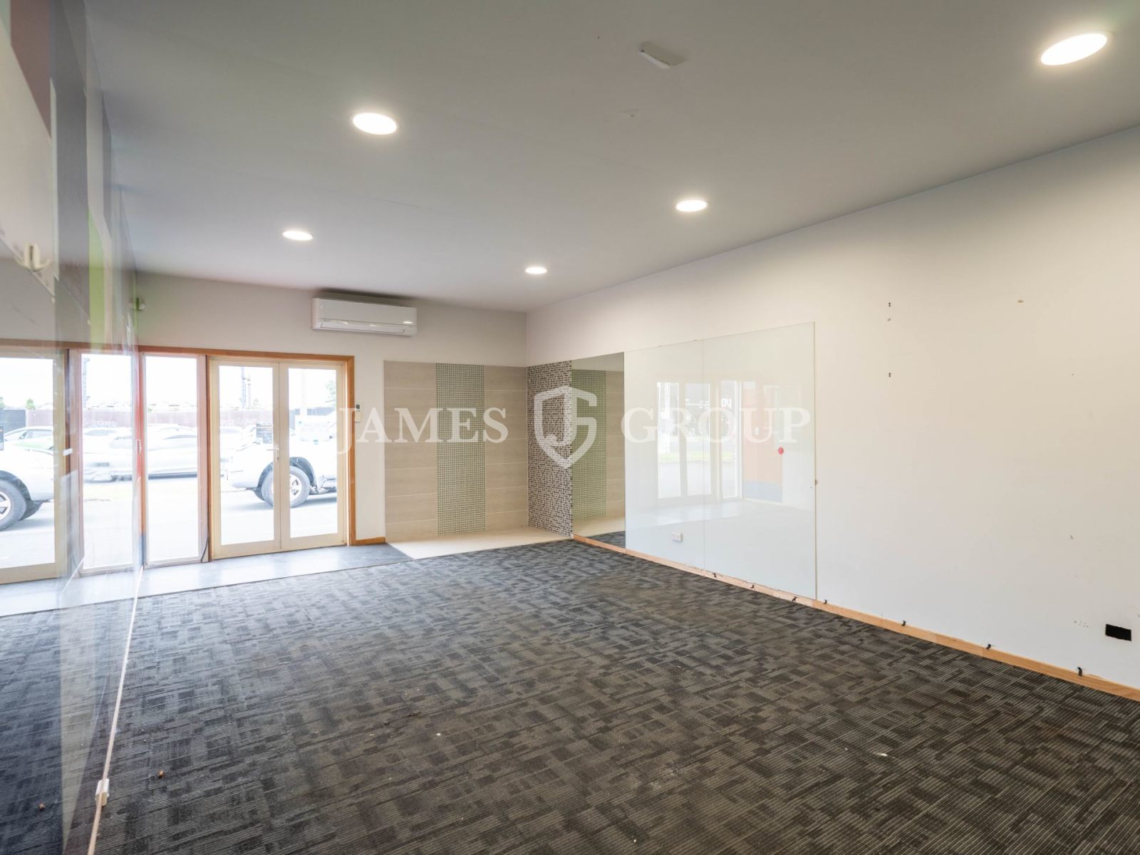 Functional 342m² Warehouse | Saint Johns