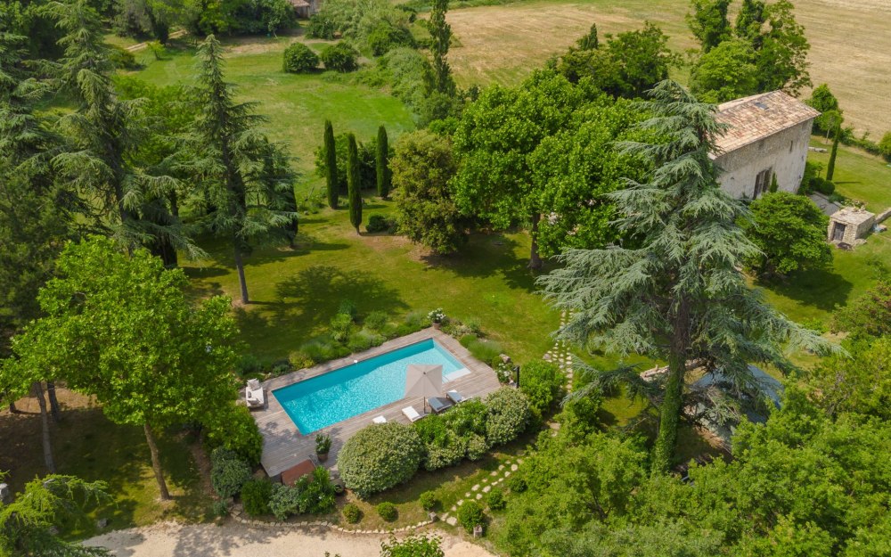 Photographs of Mas des Bleuets villa in Provence - Image 44 of 44
