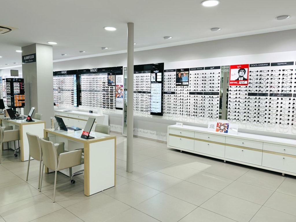 Magasin Opticien 25-27 rue Raspail 02100 SAINT-QUENTIN intérieur