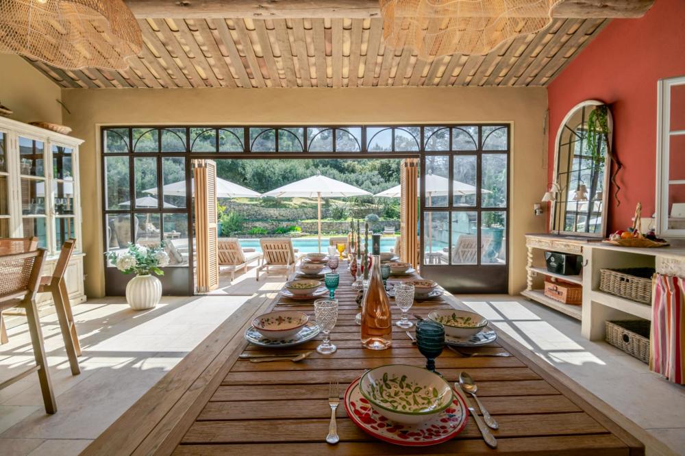 Photographs of Mas de l’Ecrin villa in Provence - Image 34 of 50
