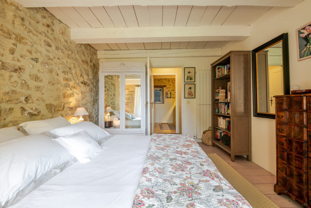 Photographs of Mas Hortensia villa in Provence - Image 34 of 46