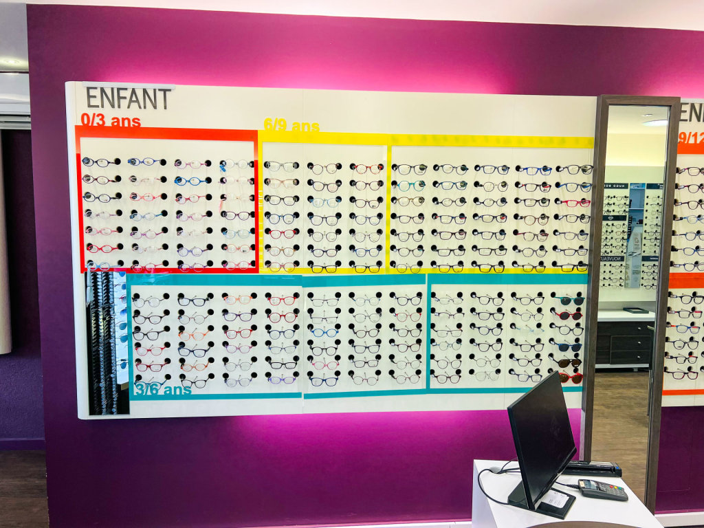 Magasin Opticien 57 rue de Gambetta 40000 MONT-DE-MARSAN intérieur