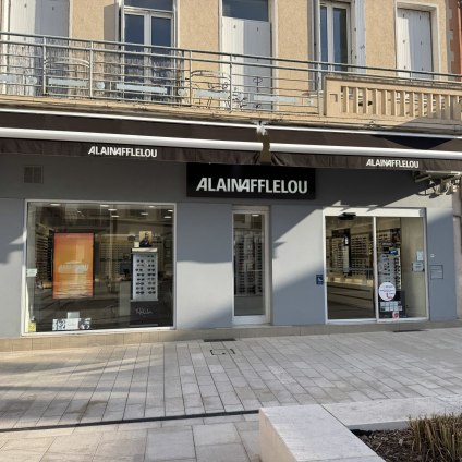 Magasin Opticien 3 place Mercadieu 31600 MURET