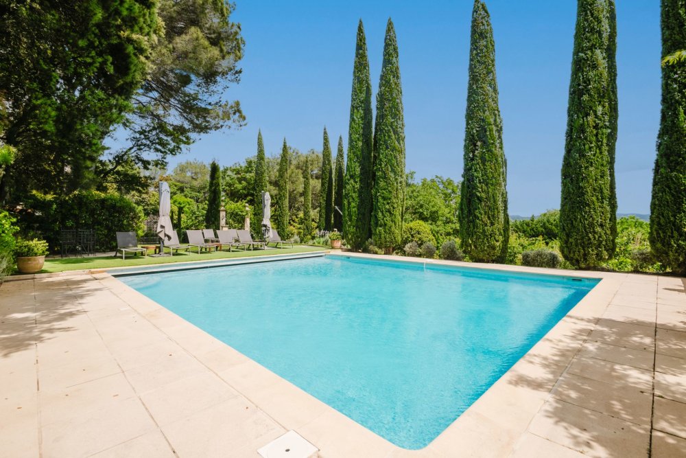Photographs of Bastide Des Jardins villa in Provence - Image 6 of 52