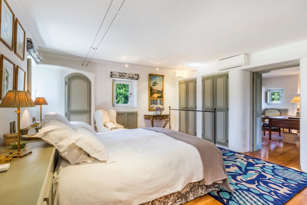 Photographs of Bastide des Millefleurs villa in Provence - Image 19 of 46