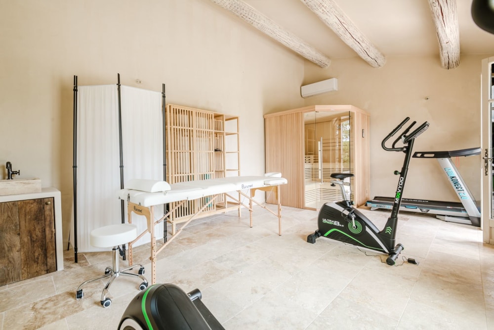 Photographs of Le Hameau de Sénanque villa in Provence - Image 55 of 60