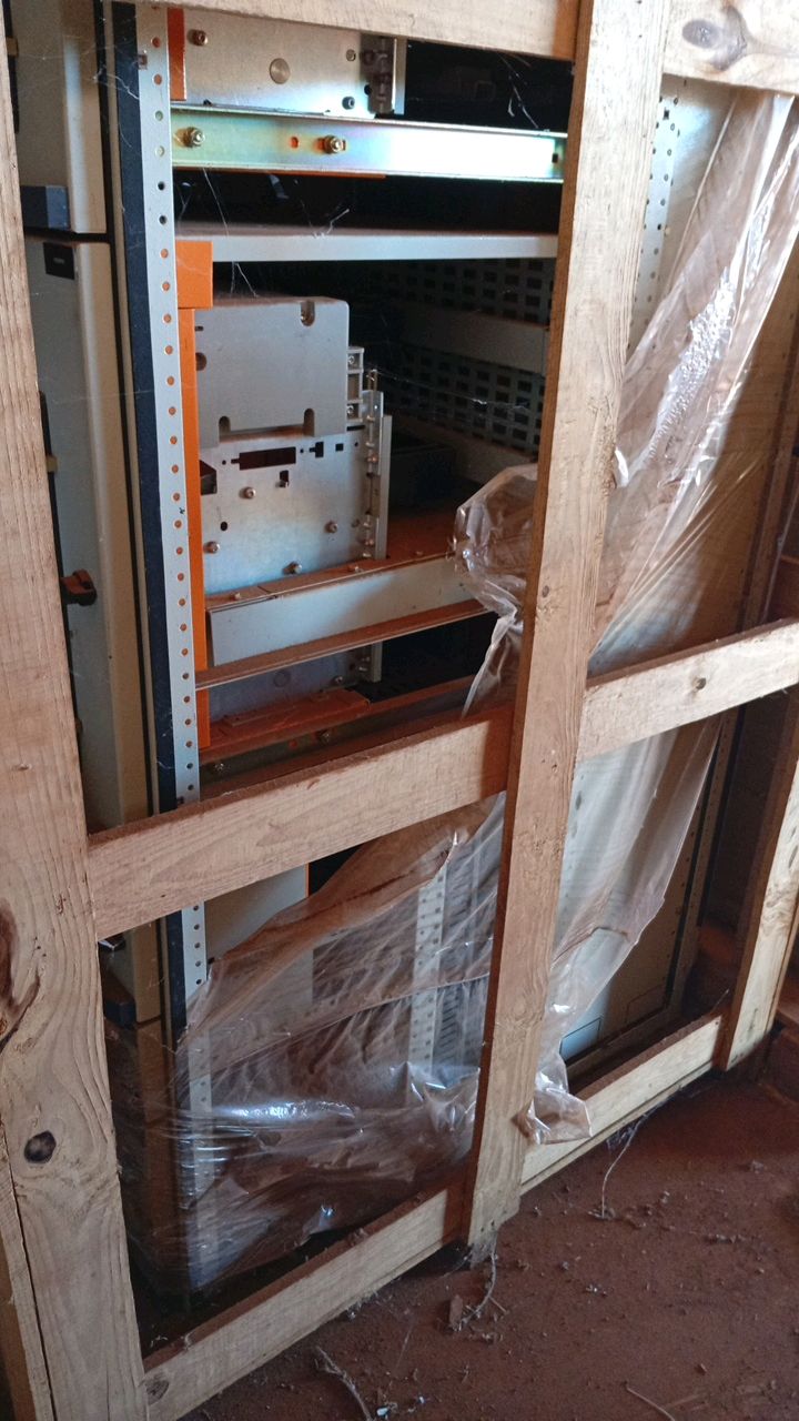 Schneider BT Blokset QDF-1374-04 440V/4000A