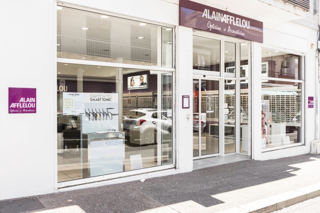Magasin Opticien 84 rue Jean Chatel 97400 SAINT-DENIS-DE-LA-RÉUNION extérieur